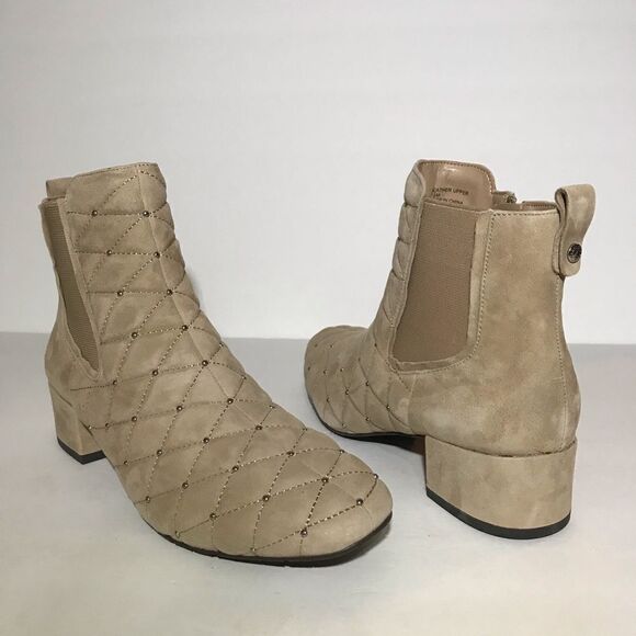 Isaac Mizrahi Live! Quilted Suede Ankle Boot - Picture 3 of 7